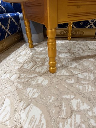 Mesa de centro de madera dorada