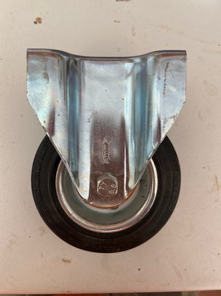 Rueda fija caucho 125mm 90kg