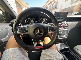 Mercedes-Benz Clase A 200 AMG Line