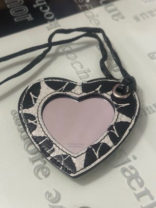 Espejo Corazón Balenciaga Piel