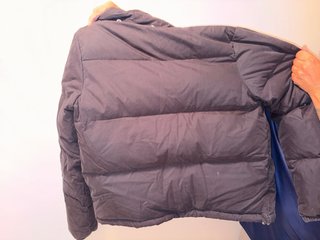 Cazadora Carhartt Negra Estilo Militar