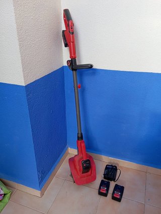 Motoazada Einhell GE-CR 18/20 con tres baterías