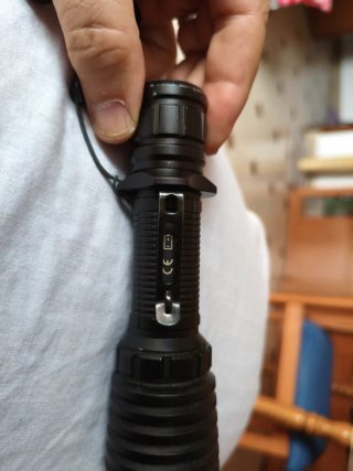 Linterna Olight Warrior X LED 2100 Lúmenes