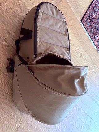 Capazo Yoyo 0+ Beige