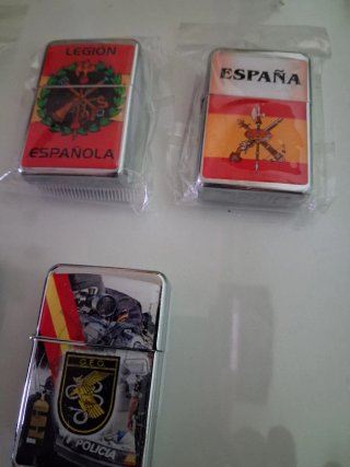 Lote 5 accendini Legione e Armada Española