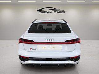 Audi SQ8 e-tron Sportback 370 kW (503 CV)