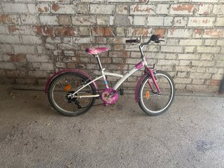 Bicicleta infantil rosa