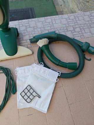 Vorwerk Kobold Folletto VK136