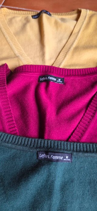 3 Chaquetas de punto.  Talla M. Lefties