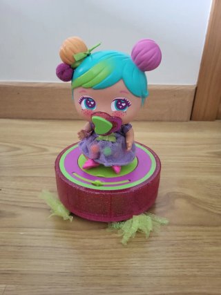 Roomba Bellies Juguete + muñeca