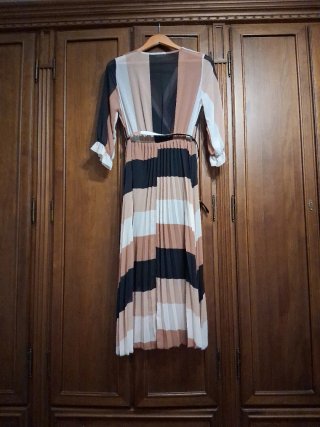 Vestido gasa estampado beige y negro
