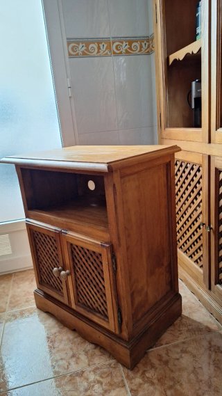 Mini estantería de madera