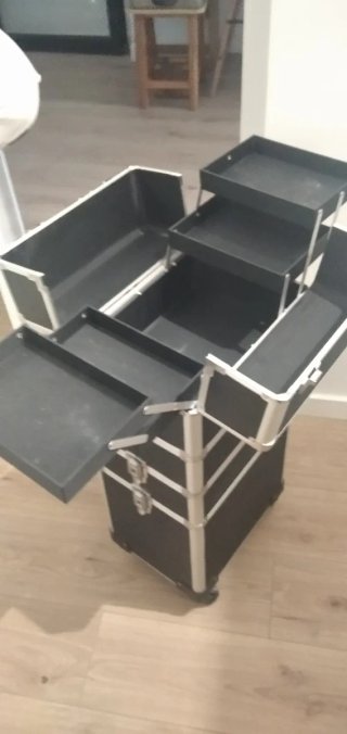 Maleta de maquillaje grande con ruedas