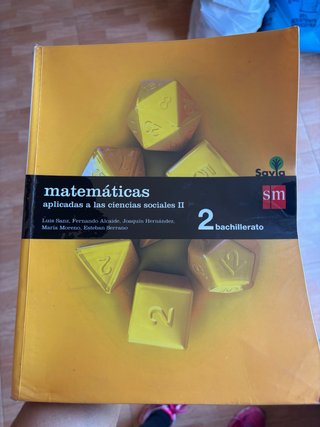 Libro matemáticas aplicadas a las ciencias sociale