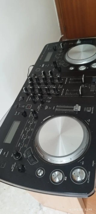 Controlador DJ Pioneer XDJ-AERO