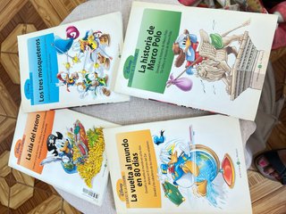 Libros tipo cómics Disney