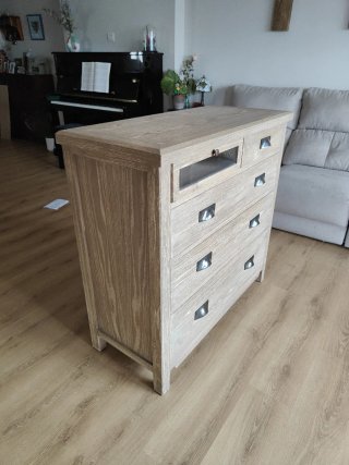 Cómoda Banak Importa Madera y Cristal
