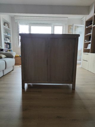 Cómoda Banak Importa Madera y Cristal