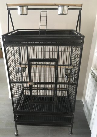 Jaula grande para pájaros