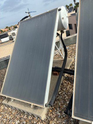 Placa solar H2O con depósito,vaso expansión nuevo