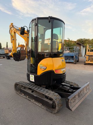 Mini excavadora Yanmar VIO25