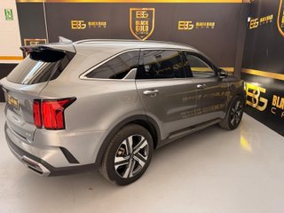 Kia Sorento 1.6 T-GDi HEV Plus Edition 4x2 7pl