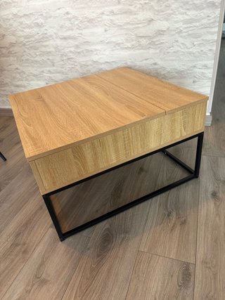 Mesa de centro moderna madera y metal