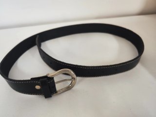 Cinturón de piel negro mujer