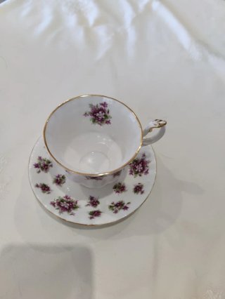 Taza y platillo Royal Albert Sweet Violets