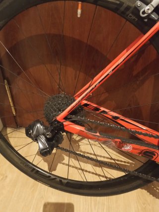 Bicicleta BH Ultralight Roja