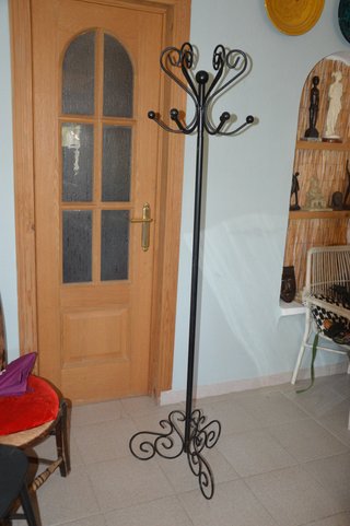 Perchero de forja negro