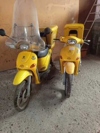 Piaggio Liberty Amarilla Scooter