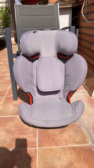 Silla BebeConfort Maxi-Cosi con Isofix (12 a 36kg)