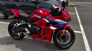 Honda CBR650R 2025