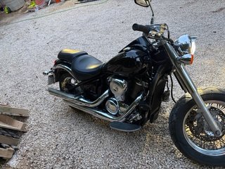 Moto Custom Negra