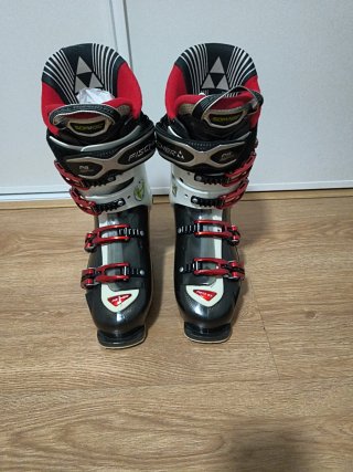 Botas de esquí Fischer talla 26.5