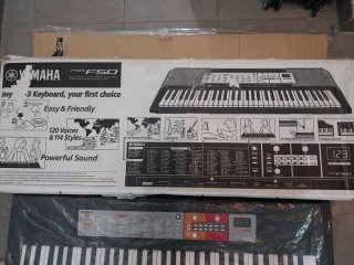 Teclado Yamaha PSR-F50