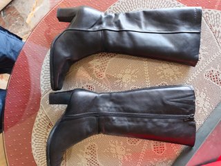 Botas altas de piel Wonders