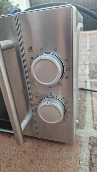 Microondas Taurus Plata