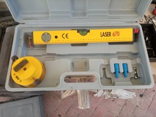 Nivel Láser LASER 670