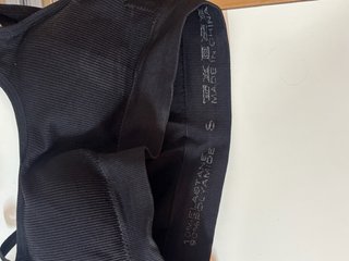 Pack 2 Top/Sujetador Deportivos Shein (S) Nuevos