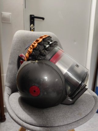 Aspiradora Dyson Big Ball Multi Floor 2
