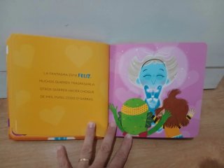 Libro infantil  Tres monstruos en el cole