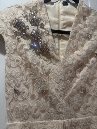 Vestido blanco ceremonia pedrería