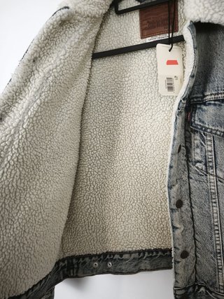 Levi’s Premium Ex-Boyfriend Sherpa Trucker Jacket