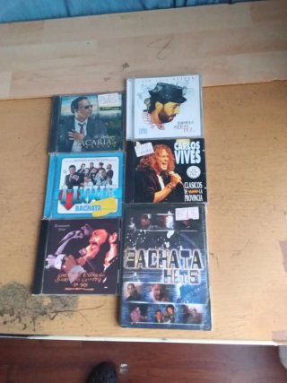 MARC ANTHONY,ROMEO SANTOS,ZACARIAS FERREIRA,VARIOS