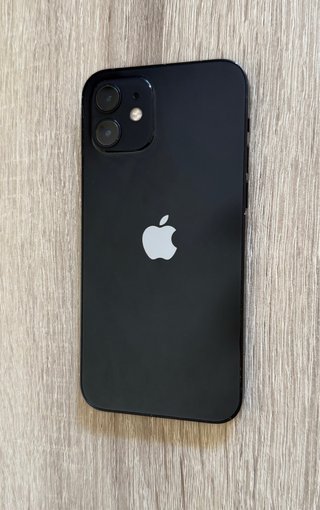 iPhone 12 Apple