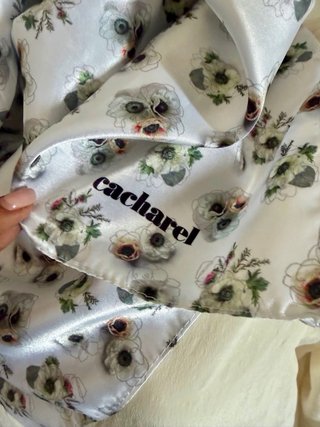 Foulard Cacharel vintage