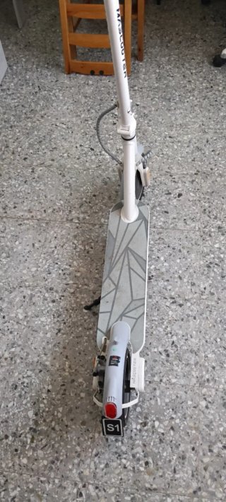 Patinete Eléctrico Blanco