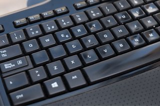 Teclado Inalámbrico Logitech MK710